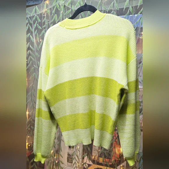 Side Zip Sweater - Picture 7 of 11